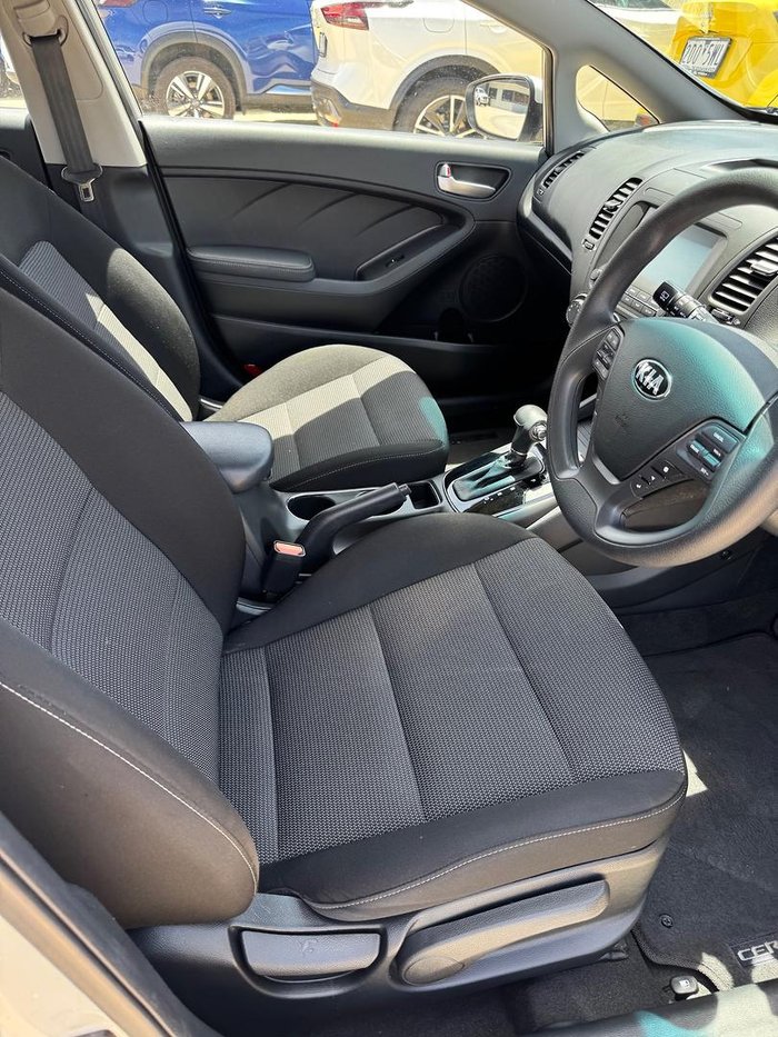 2016 Kia Cerato S YD MY17 Clear White