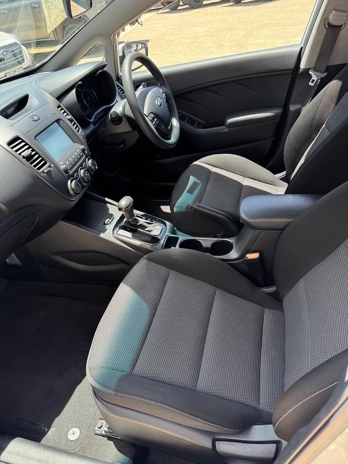 2016 Kia Cerato S YD MY17 Clear White