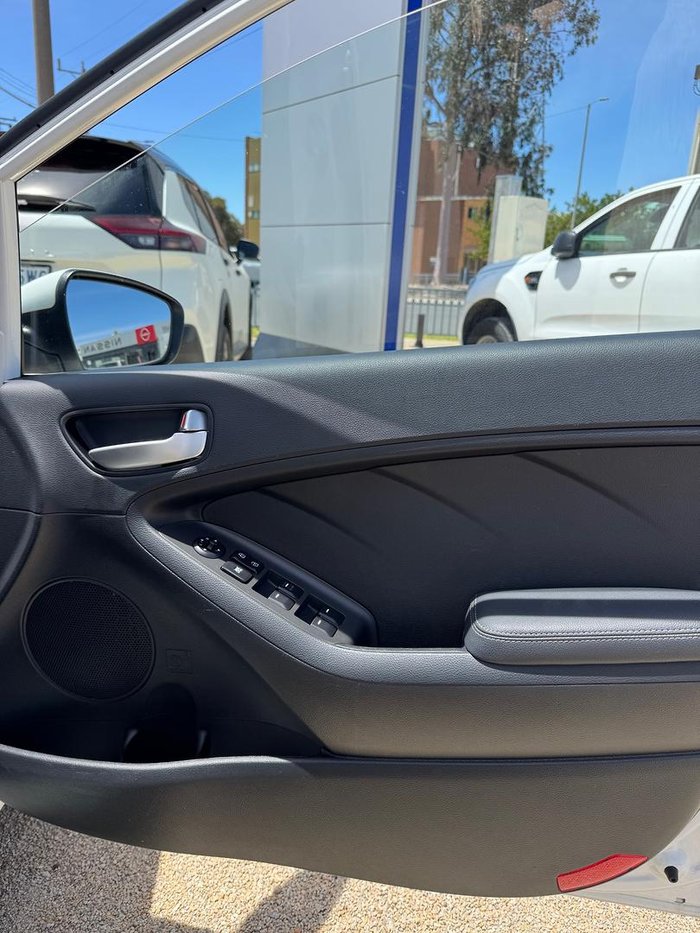 2016 Kia Cerato S YD MY17 Clear White