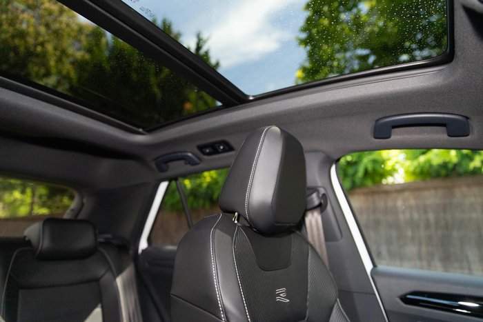 2025 Volkswagen T-Roc 140TSI R-Line