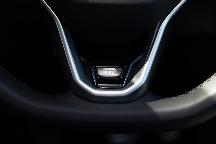 2025 Volkswagen T-Roc 140TSI R-Line