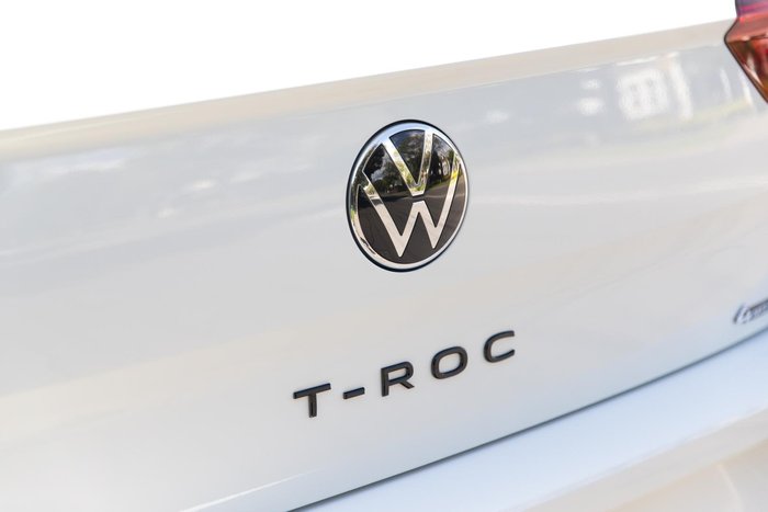 2025 Volkswagen T-Roc 140TSI R-Line