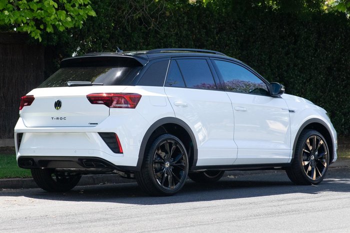 2025 Volkswagen T-Roc 140TSI R-Line