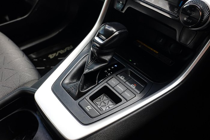 2020 Toyota RAV4 GXL