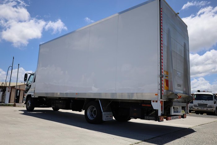 2024 Fuso Fighter 1224 FK Pantech White