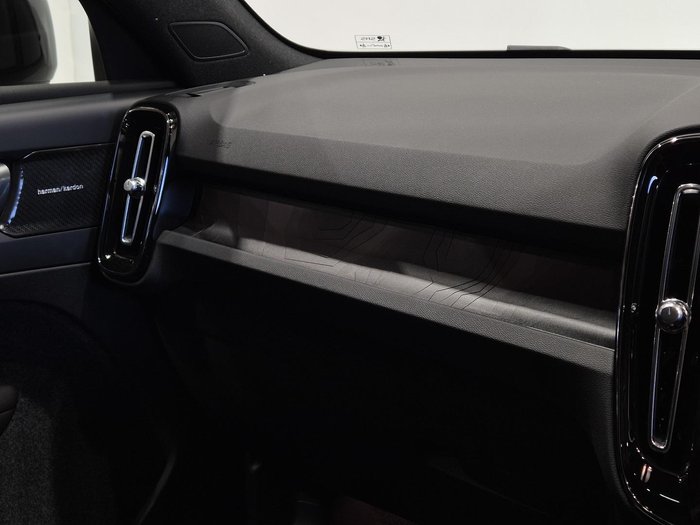 2023 Volvo XC40 Recharge Twin Pure Electric