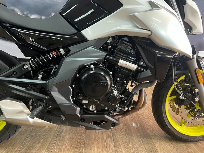 2022 CFMOTO 650NK ABS WHITE