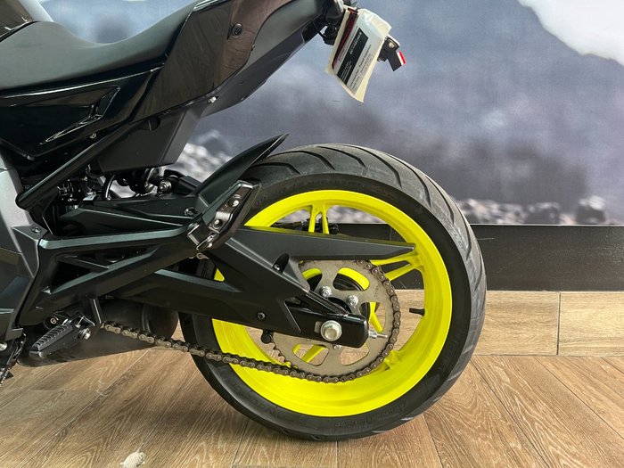 2022 CFMOTO 650NK ABS WHITE