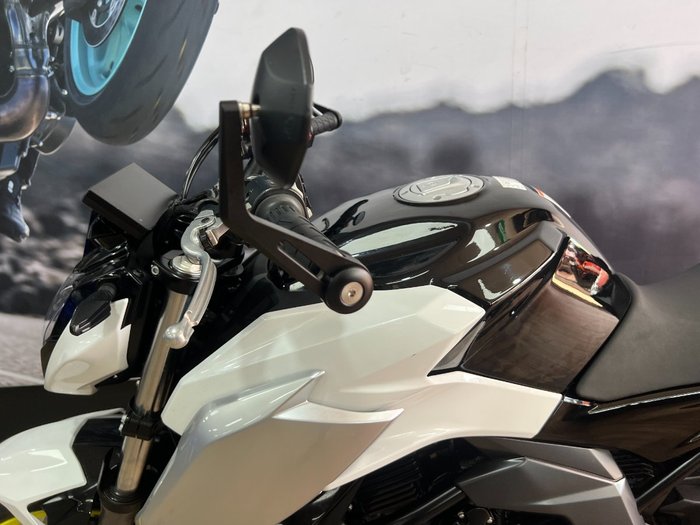2022 CFMOTO 650NK ABS WHITE