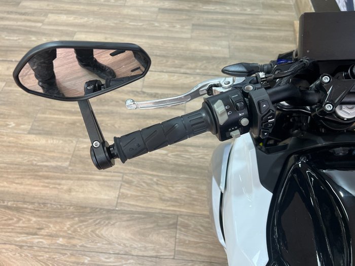 2022 CFMOTO 650NK ABS WHITE