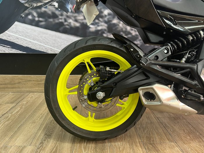 2022 CFMOTO 650NK ABS WHITE