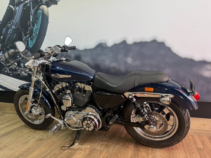 2014 HARLEY-DAVIDSON XL1200C 1200 CUSTOM BLUE