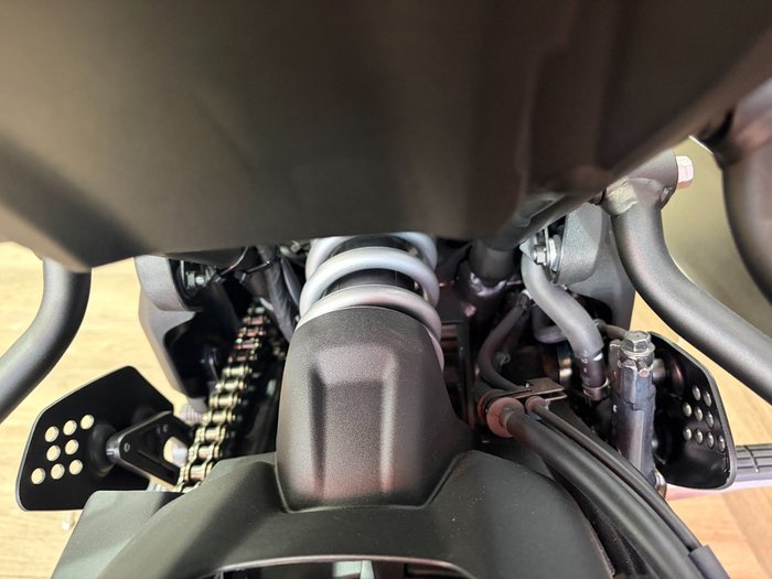 2024 Yamaha XSR700 BLUE