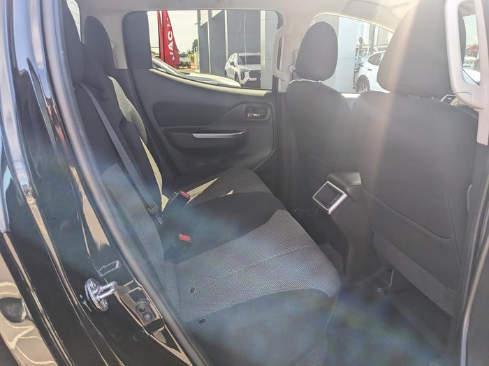 2022 Mitsubishi Triton GLS