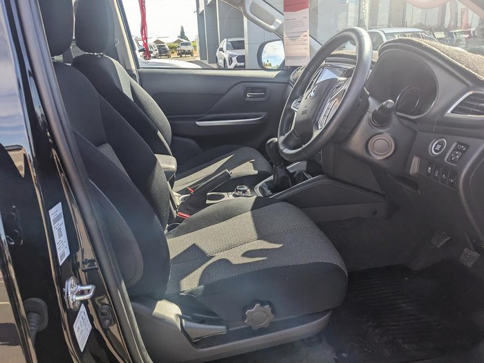 2022 Mitsubishi Triton GLS