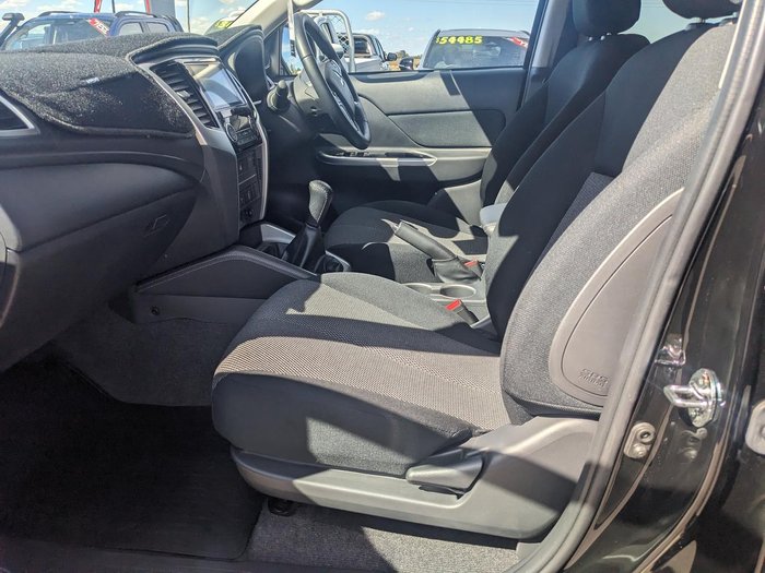 2022 Mitsubishi Triton GLS