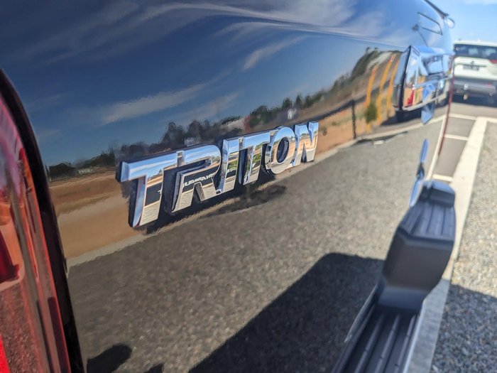 2022 Mitsubishi Triton GLS