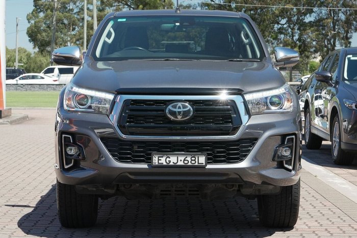 2019 Toyota Hilux SR5