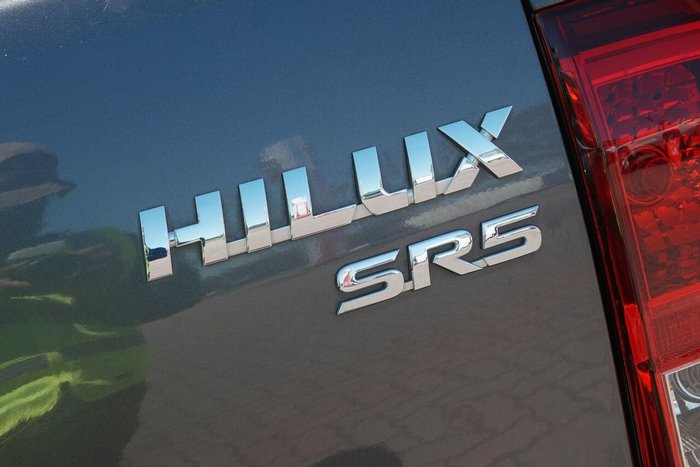 2019 Toyota Hilux SR5