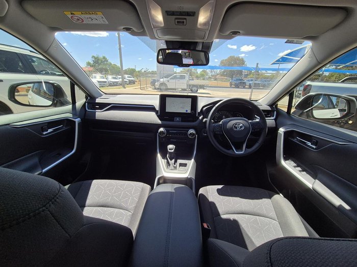 2025 Toyota RAV4 GXL