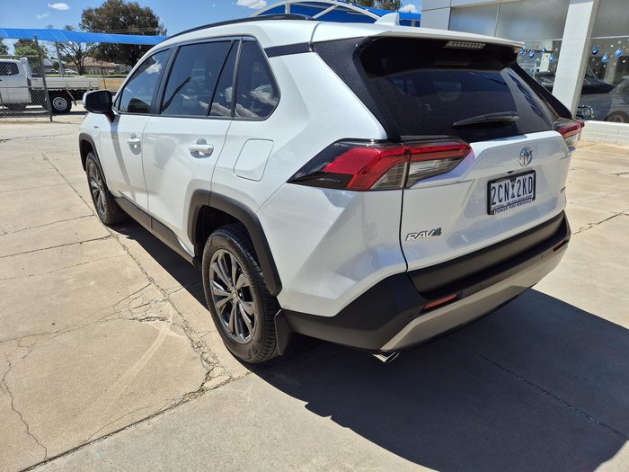 2025 Toyota RAV4 GXL