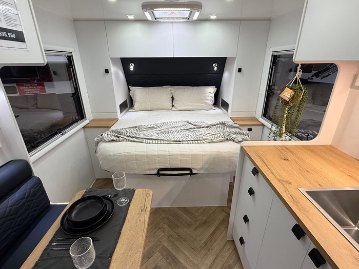 2025 Vivid Caravans Explorer