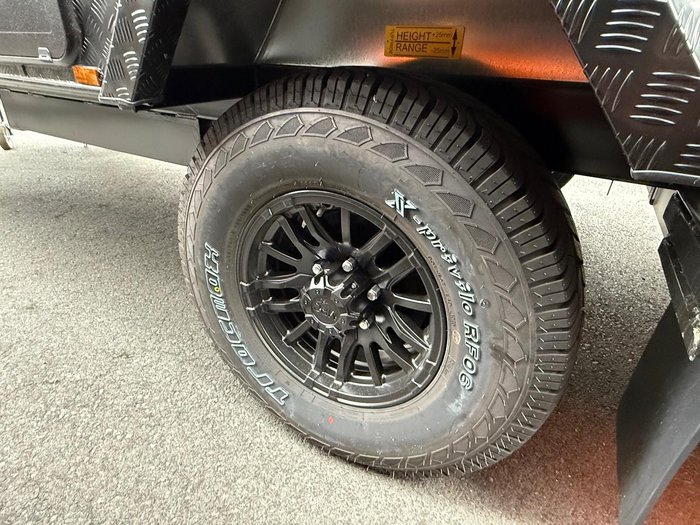 2025 Vivid Caravans Explorer