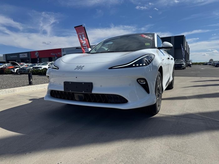 2025 MG IM6 Premium