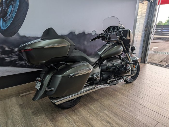 2024 BMW Motorrad R 18 TRANSCONTINENTAL GREEN