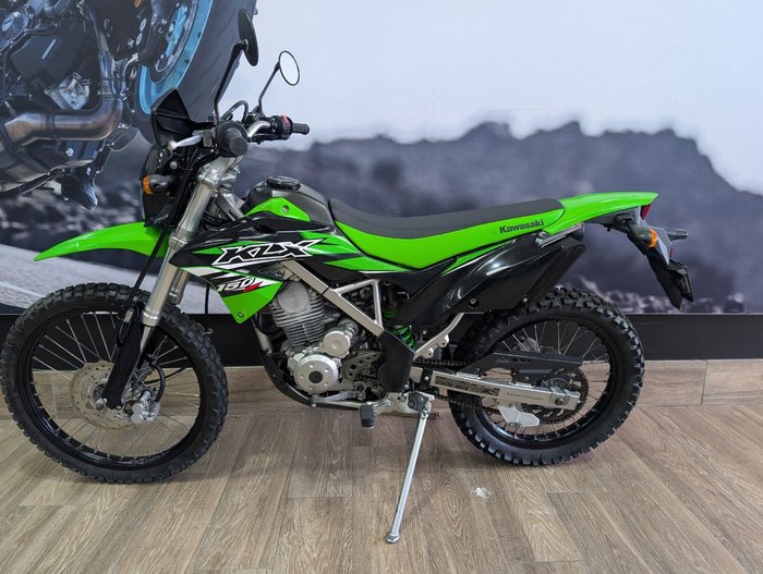 2017 Kawasaki KLX150BF GREEN
