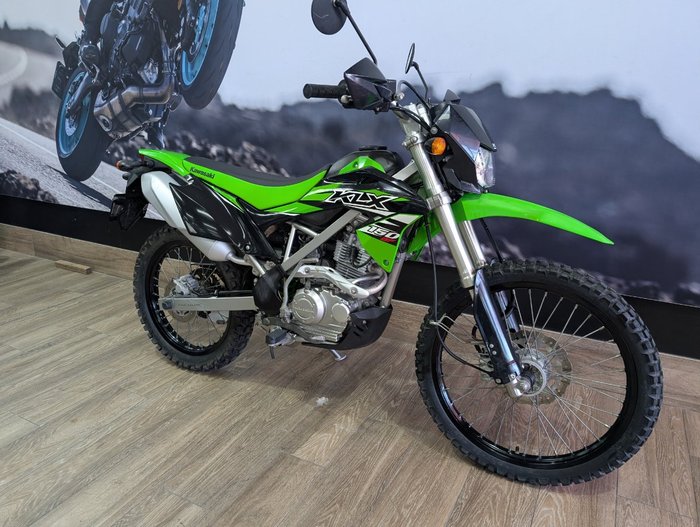 2017 Kawasaki KLX150BF GREEN
