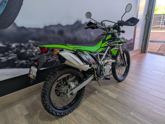 2017 Kawasaki KLX150BF GREEN