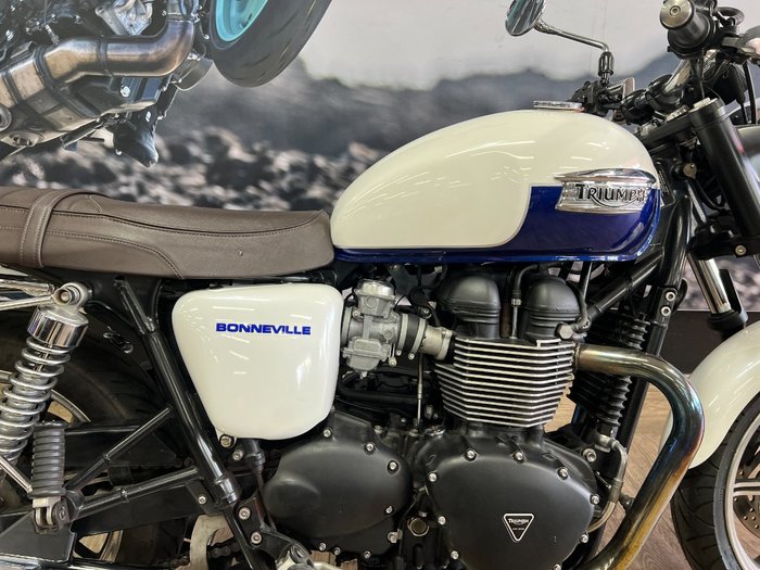 2014 Triumph BONNEVILLE T100 BLUE