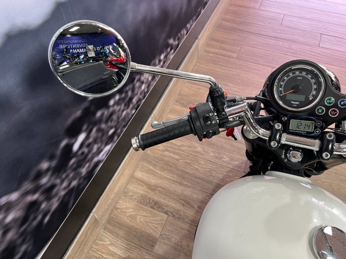 2014 Triumph BONNEVILLE T100 BLUE