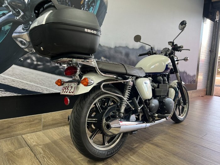 2014 Triumph BONNEVILLE T100 BLUE