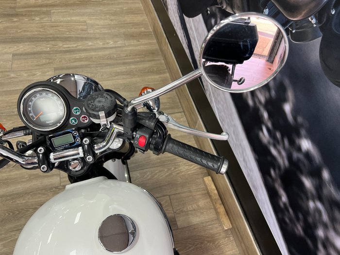 2014 Triumph BONNEVILLE T100 BLUE