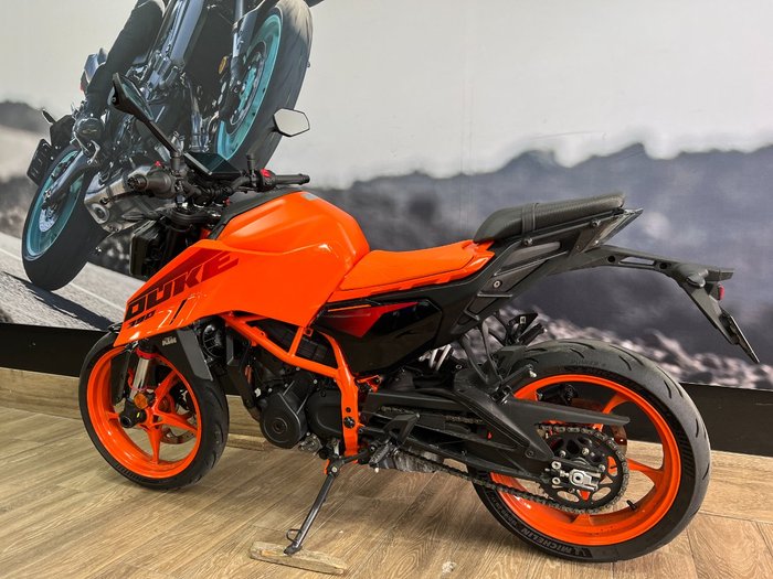 2024 Ktm 390 DUKE ORANGE
