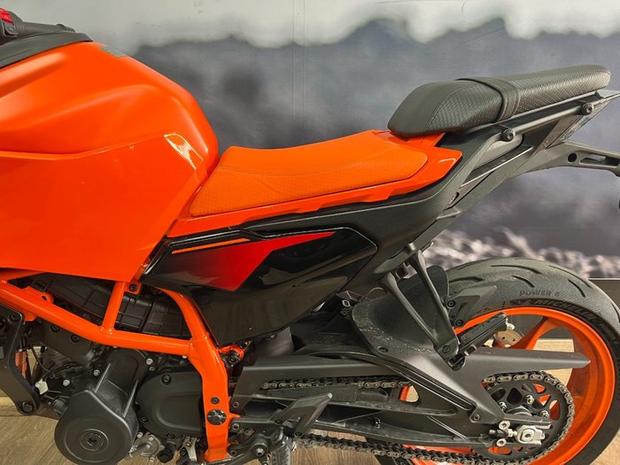 2024 Ktm 390 DUKE ORANGE