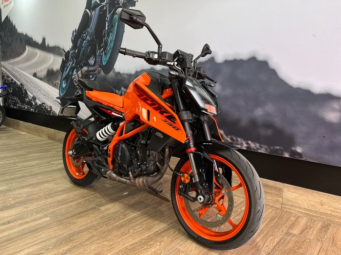 2024 Ktm 390 DUKE ORANGE
