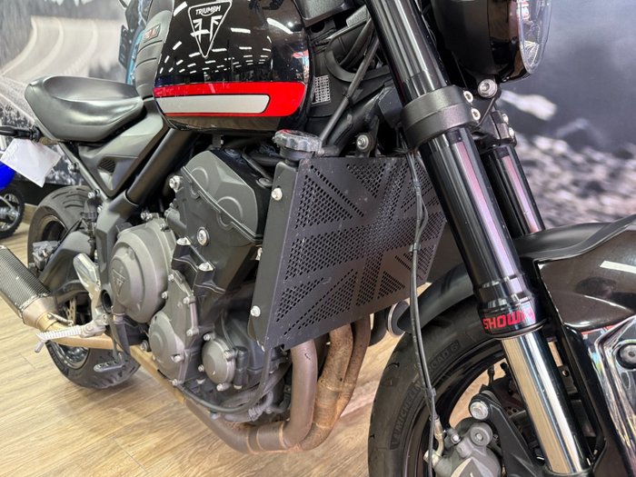 2021 Triumph TRIDENT 660 Black