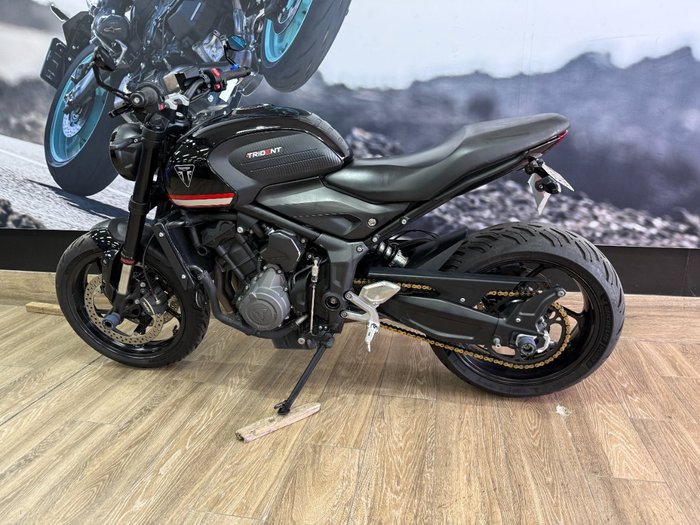 2021 Triumph TRIDENT 660 Black