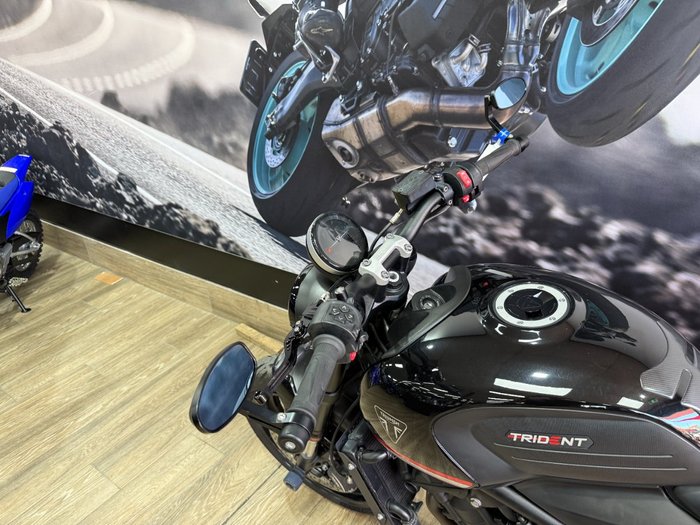 2021 Triumph TRIDENT 660 Black