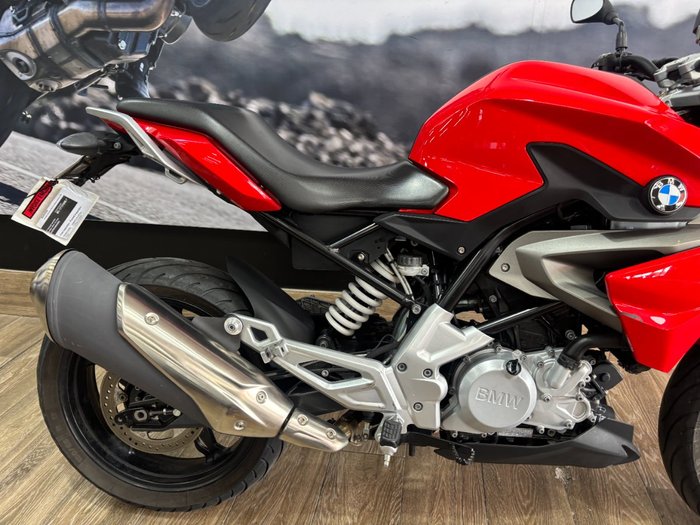 2020 BMW Motorrad G 310 R RED