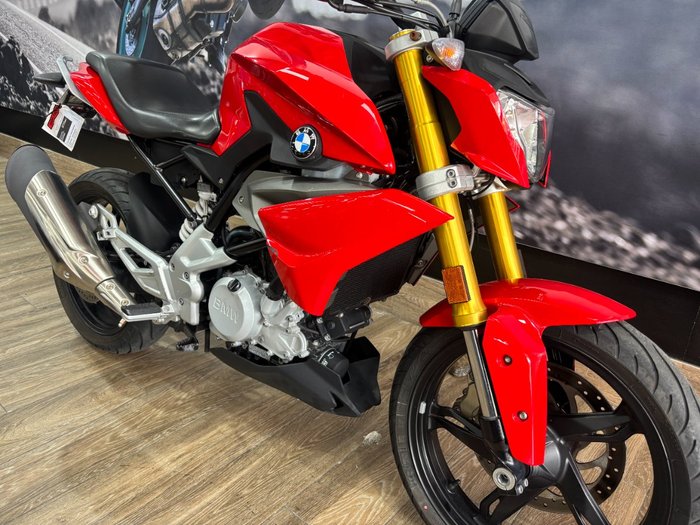 2020 BMW Motorrad G 310 R RED