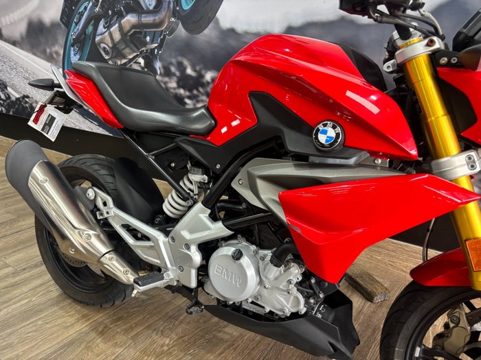 2020 BMW Motorrad G 310 R RED