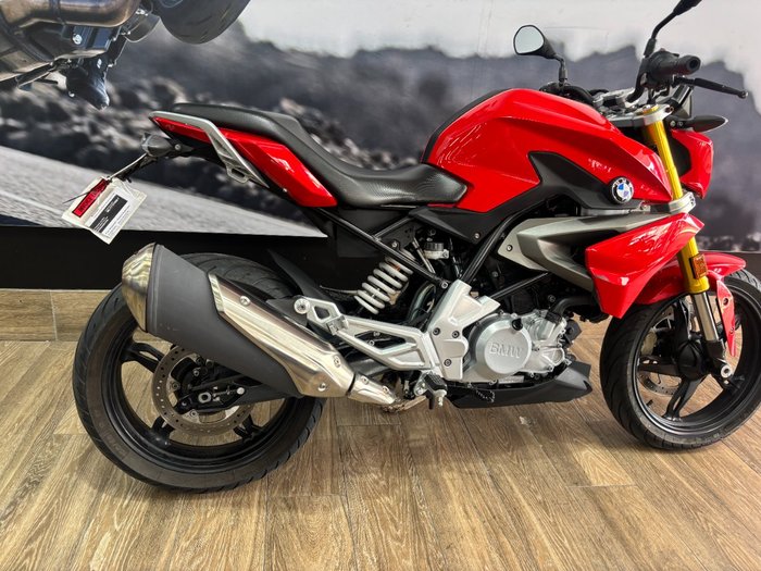 2020 BMW Motorrad G 310 R RED