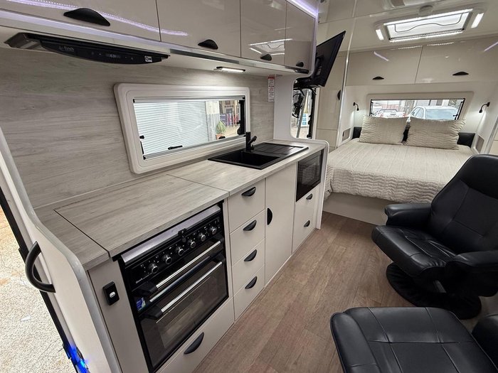 2023 Crusader Excalibur Nobleman