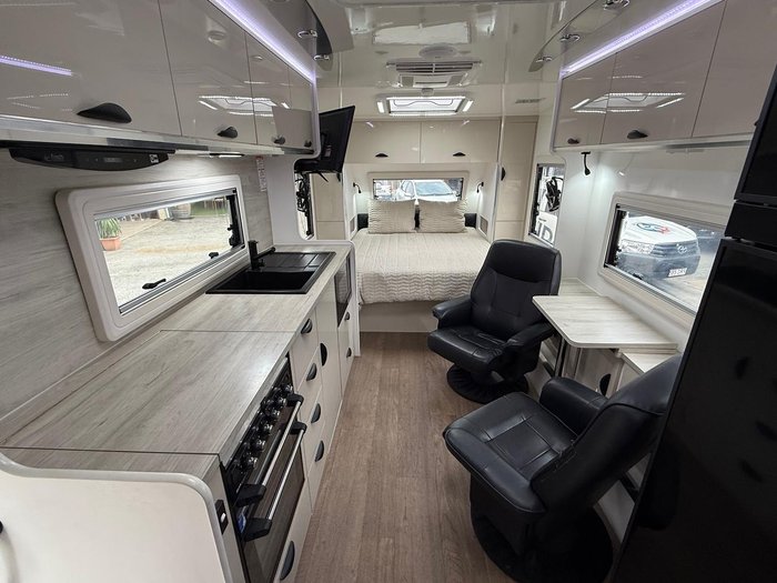 2023 Crusader Excalibur Nobleman