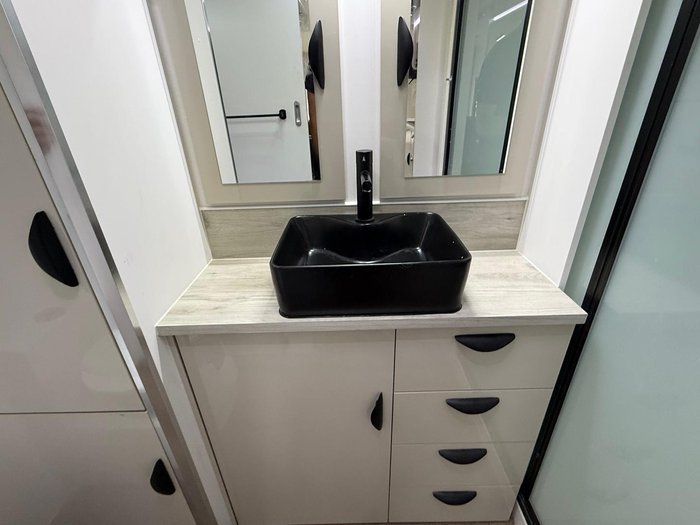 2023 Crusader Excalibur Nobleman