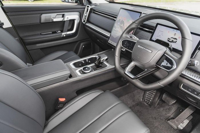 2025 Jaecoo J7 SHS Summit